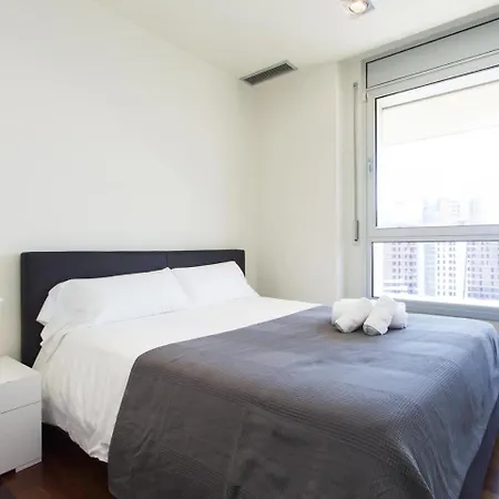 شقة Forum Pool Triplex Barcelona *