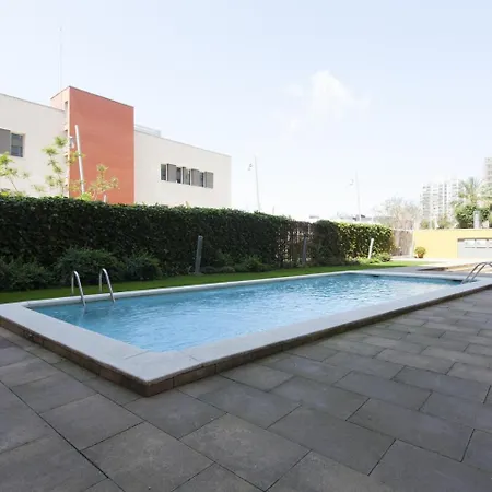 Forum Pool Triplex Barcelona *